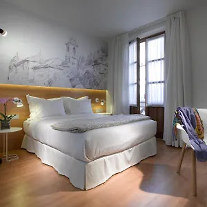 Otel Parraga Siete
