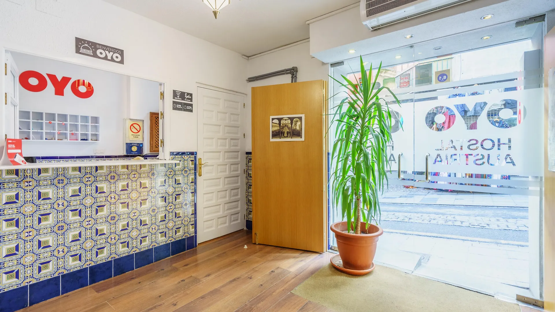 Hostal Austria Гранада 2*,